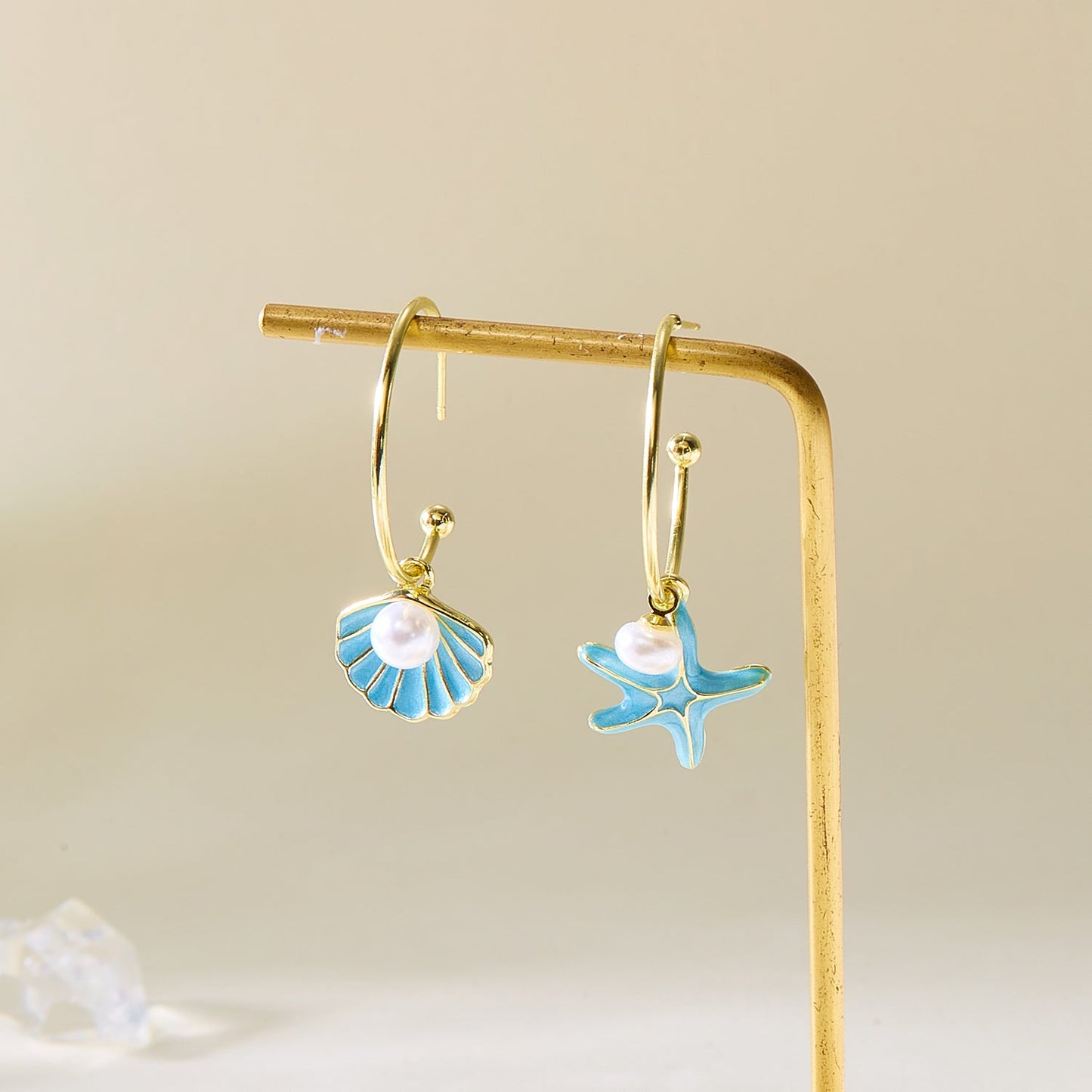 Isla Seashell Earrings