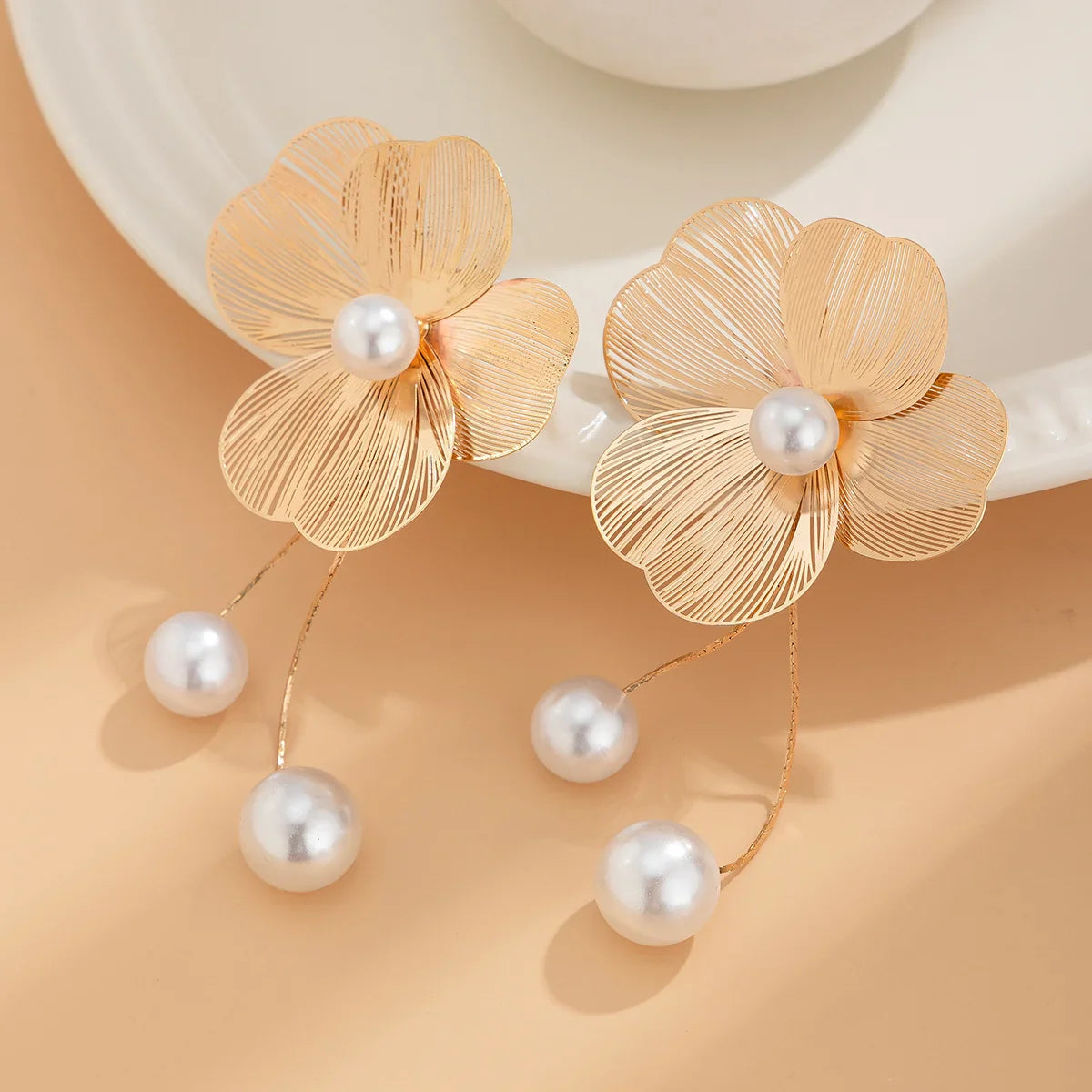 Flora Pearl Drop Earrings